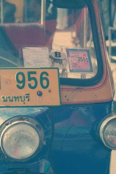 Poster for Crimson Bridge